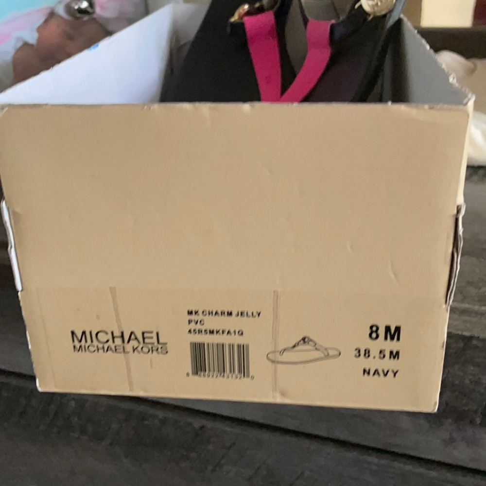Michael kit pink sandals